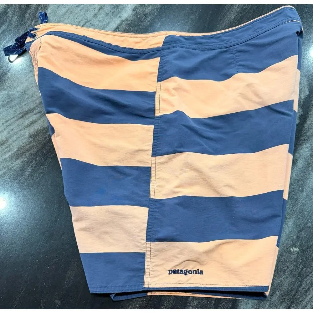 Patagonia Wavefarer Board Shorts Swim Trunks Striped Blue Tan Men's Size 38